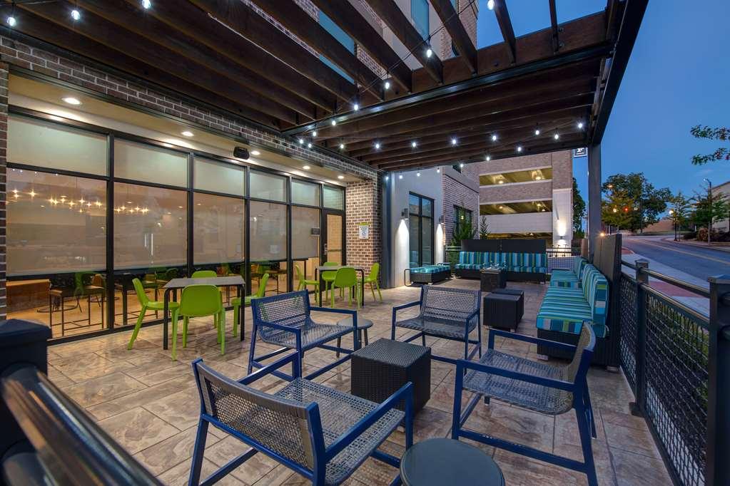 Home2 Suites By Hilton Anderson Downtown Экстерьер фото