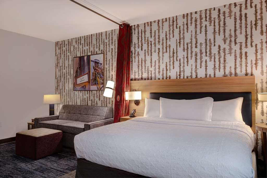 Home2 Suites By Hilton Anderson Downtown Номер фото