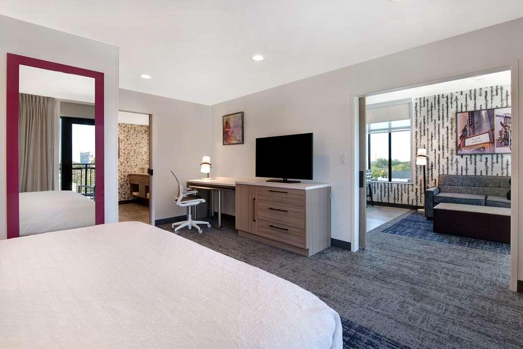Home2 Suites By Hilton Anderson Downtown Номер фото